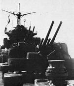 12.7cm anti-aircraft guns aboard Chitose, in the Wanshan Archipelago off Guangdong, China, Oct 1938