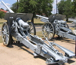 10.5 cm K 17 and 10.5 cm K 14 field guns at the US Army Field Artillery Museum, Fort Sill, Oklahoma, United States, 23 Dec 2007