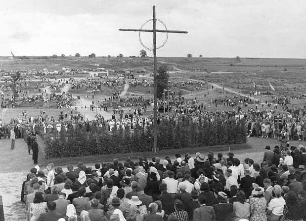 Lidice, Czechoslovakia Jun 1945. A memorial service being held at the site of the mass grave holding the bodies of all 173 of Lidice’s men murdered by the SS on 10 Jun 1942 on the third anniversary of the massacre.