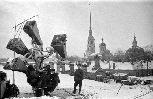 Aircraft detection equipment, Leningrad, Russia, 1942