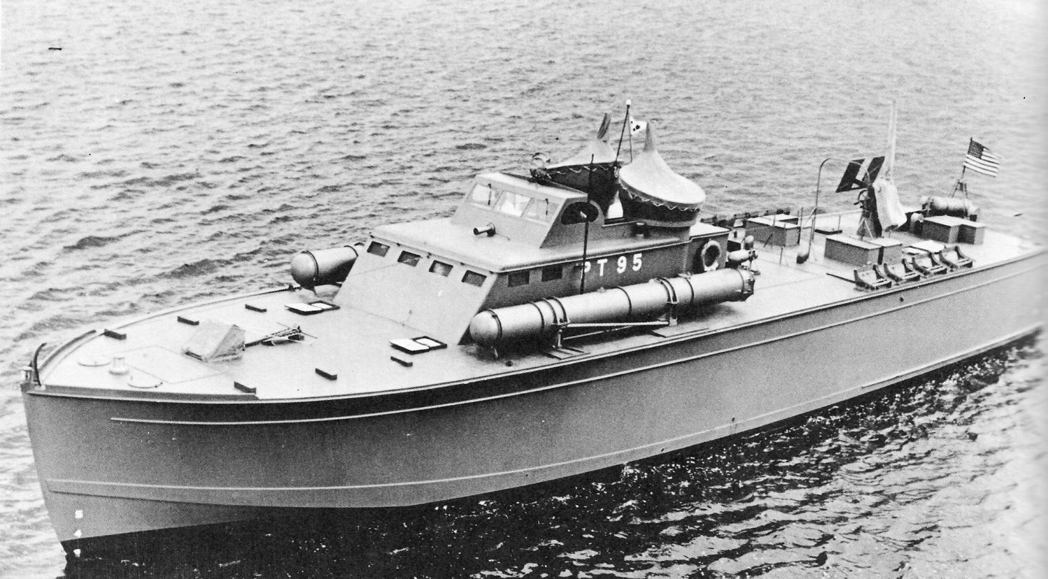 PT-95, a Huckins 78-foot motor torpedo boat, in Jacksonville, Florida, United States, Jul 1942. Note how lightly armed this boat is compared to later boats in the forward areas.