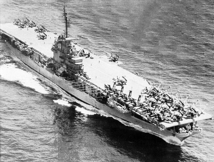 USS Bennington underway in the Atlantic with jet aircraft on deck, 1954 after her first modernization. Note the removal of the four 5-inch gun turrets and the addition of 40mm gun tubs, most notably on the bow.