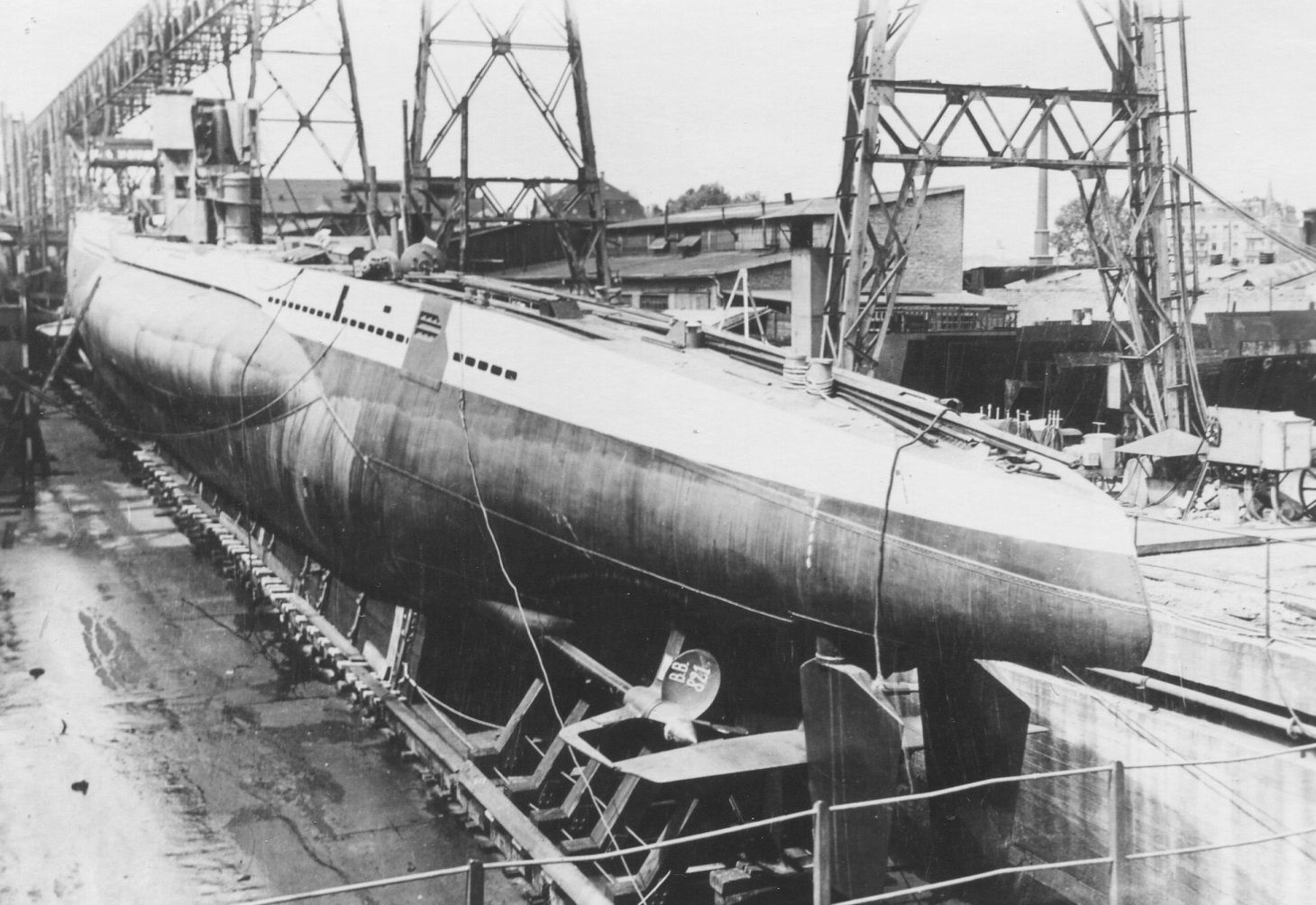 U-821 under construction at the Oderwerke shipyard in Stettin, Germany, 1943