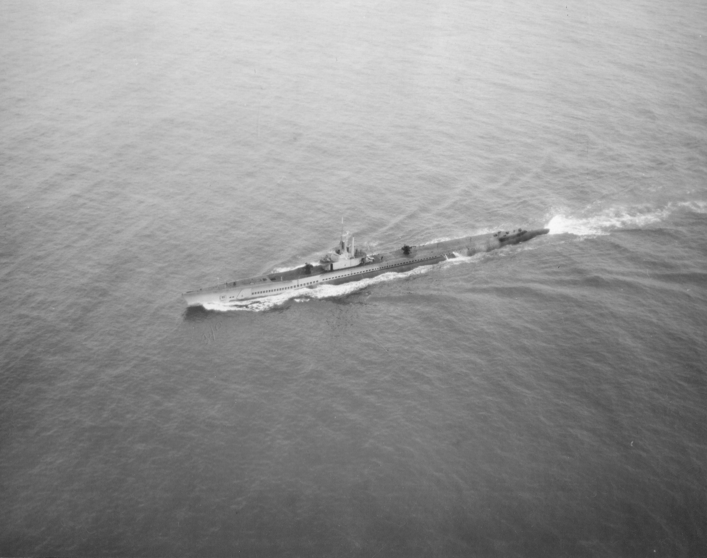 USS Archerfish underway, probably in the San Francisco Bay area, California, United States, 30 May 1945, photo 1 of 2