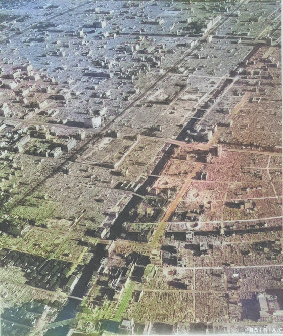 Osaka, Japan in ruins, circa Aug-Sep 1945 [Colorized by WW2DB]