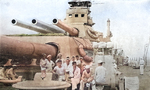 Crewmen and 14-inch guns of USS New Mexico, 1919