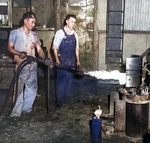 Men working with babbitt bearing, Pearl Harbor Navy Yard, US Territory of Hawaii, 1942