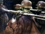 German soldiers carrying MG34 machine guns, Poland, Sep 1939