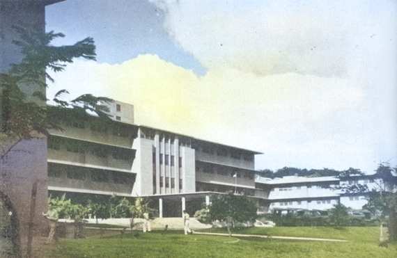 Aiea Naval Hospital building, Oahu, US Territory of Hawaii, 1940s [Colorized by WW2DB]