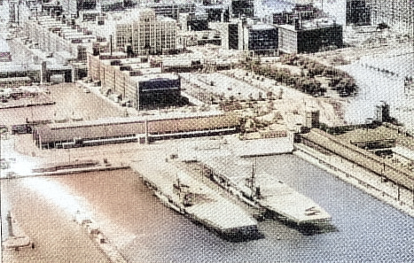 USS Wolverine and USS Sable at Chicago, Illinois, United States, 1945-1947. [Colorized by WW2DB]