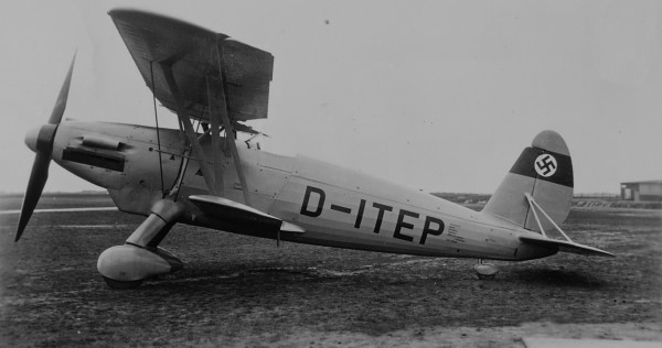 Ar 68 aircraft 'D-ITEP' at rest, date unknown