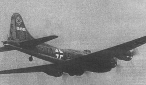 Luftwaffe Kampfgeschwader 200's captured B-17 aircraft in flight, 1943