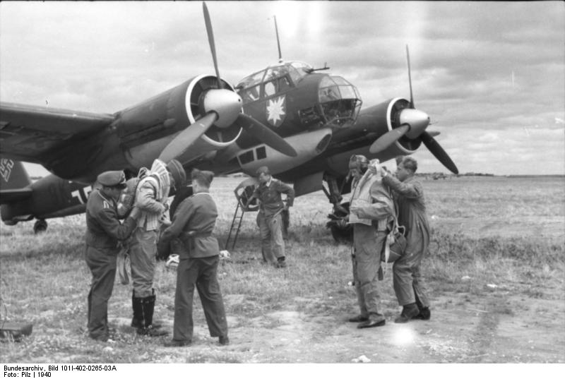 Crew of a Ju 88 A-1 bomber of I./KG 51 'Edelweiß' preparing for flight, Belgium or France, 1940