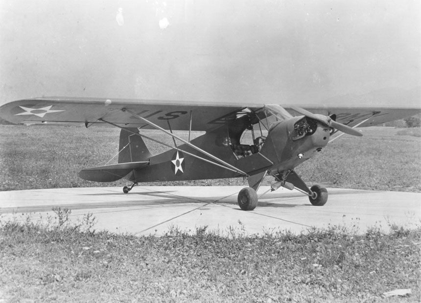 L-4 Grasshopper aircraft at rest, mid-1940 to May 1942