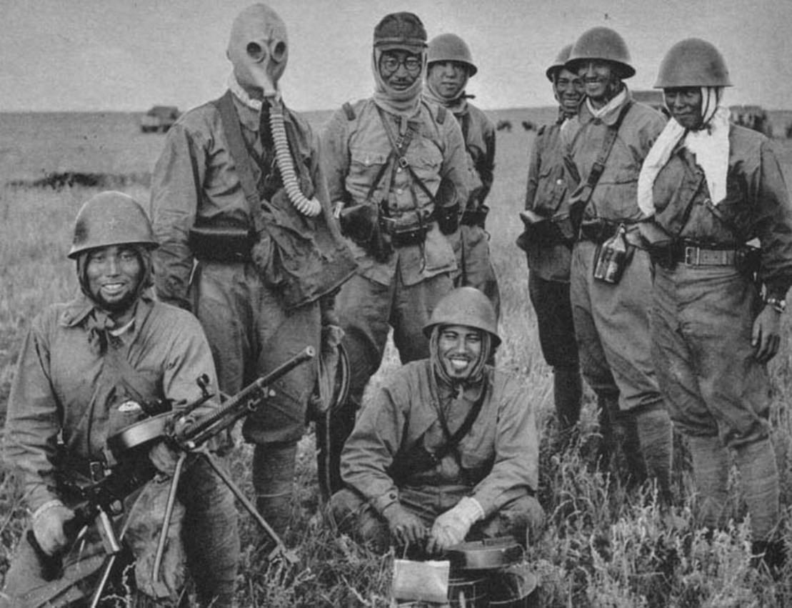 Japanese soldiers in Mongolia Area, China, 1939; note captured Soviet DP machine gun