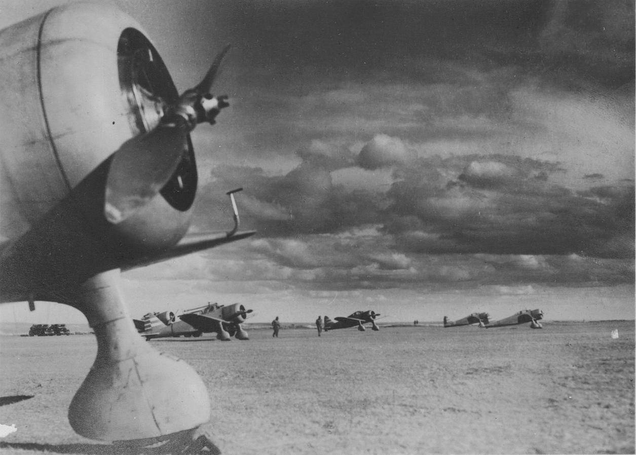 Ki-27 aircraft at an airfield in Mongolia Area, China, 1939