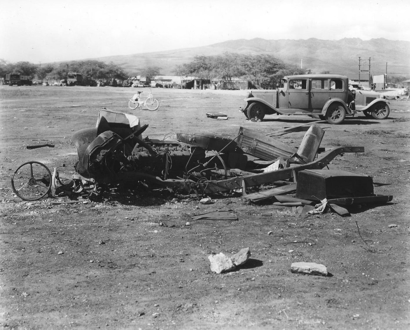 Destroyed automobile, US Territory of Hawaii, Dec 1941
