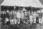 Tsia Bun-tat (center) with his Itoh Emi 5 aircraft, Taihoku Cavalry Training Field (now Machangding Memorial Park), Taihoku (now Taipei), Taiwan, 30 Oct 1921