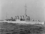 USS Fox underway, circa 1920s or 1930s