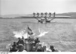 Do X aircraft taxiing on water, 1930