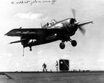 FM-2 Wildcat landing on USS Makin Island, circa 1944-1945