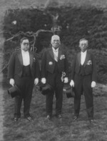 Lin Hsiung-Cheng, Koo Hsien-Jung, and Lan Gaochuan after receiving an award, Japan, 1930s