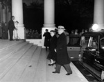 US President Harry Truman and First Lady Bess Truman returning to the White House after major renovation, Washington DC, United States, 1820 hours, 27 Mar 1952