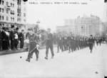 Chinese officers and men bringing a wreath to Grant