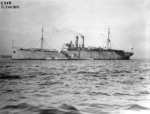 Submarine tender USS Camden and submarine USS R-1, 21 Jan 1920