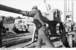 Repairing a Tiger I heavy tank, Russia, 21 Jun 1943, photo 19 of 21