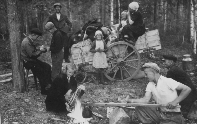 A Finnish evacuee family living in the forest near, Sulkava, Finland, 1941