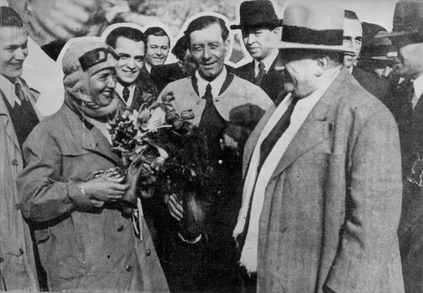 Irina Burnaia and Petre Ivanovici at the Băneasa airport in Bucharest, Romania, 24 Mar 1935