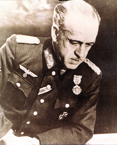 Spanish Army General Esteban Infantes, commanding officer of the German 250th Infantry Division 'Blue Division', date unknown