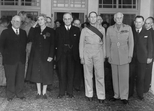 US Ambassador Nelson Johnson, Lady Gowrie, John Curtin, Douglas MacArthur, Governor General Lord Gowrie, and Frank Forde, Australia, 8 Jun 1943