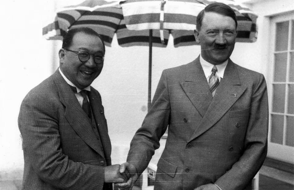 Adolf Hitler and Kong Xiangxi (H. H. Kung) at Berghof, Berchtesgaden, Germany, 13 Jun 1937, photo 08 of 10