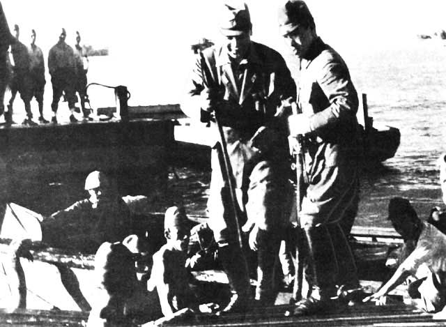 General Homma at Lingayen Gulf, Luzon, 24 Dec 1941