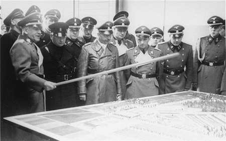 Himmler and Mussert at Dachau Concentration Camp, Germany, 20 Jan 1941, photo 2 of 2
