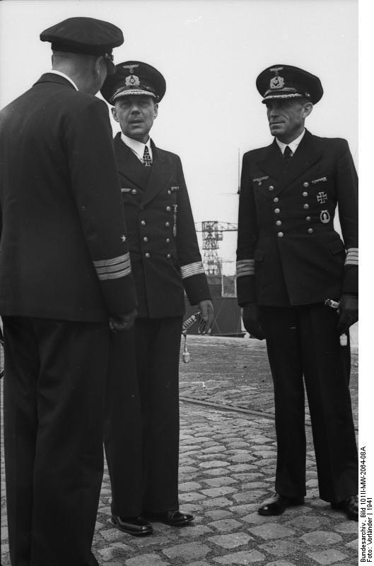Ruge speaking to other German naval officers, 1941