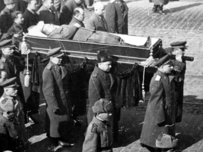 Nikolai Vatutin's state funeral, Kiev, Ukraine, late Apr 1944
