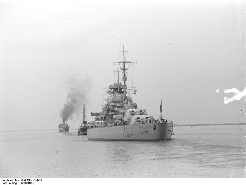 A tugboat guiding Bismarck at Brunsbüttel, Schleswig-Holstein, Germany, 15 Sep 1940, photo 5 of 7