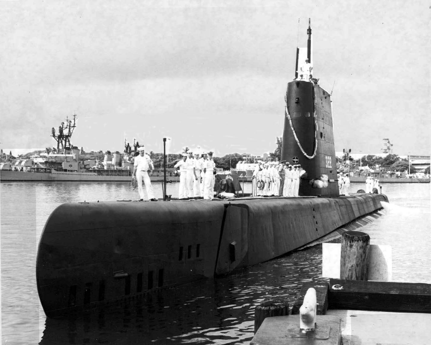 USS Blackfin arriving at Pearl Harbor, US Territory of Hawaii, 1952