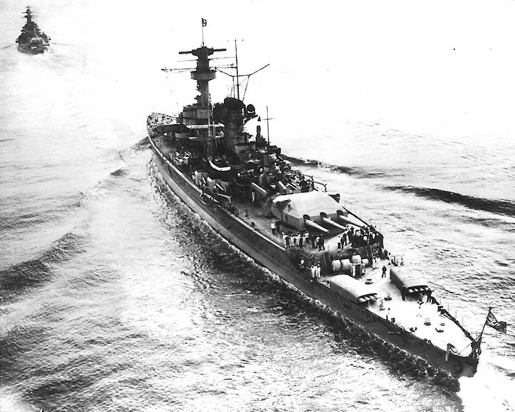 Deutschland and either Admiral Scheer or Admiral Graf Spee, English Channel, Apr 1939