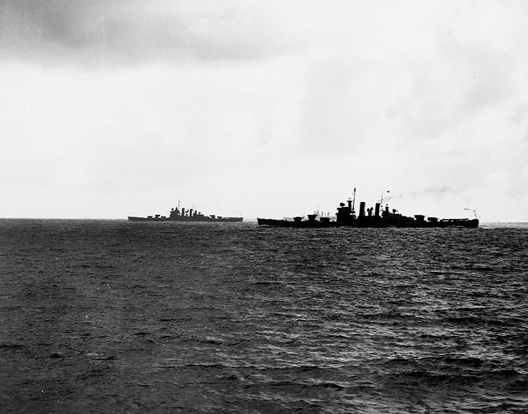USS St. Louis, USS Helena, and USS Honolulu off Espiritu Santo, New Hebrides, 20 Jun 1943