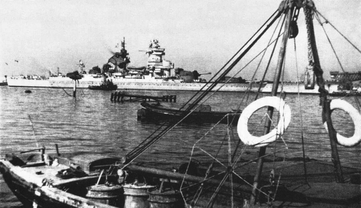 Battleship Richelieu, 1945