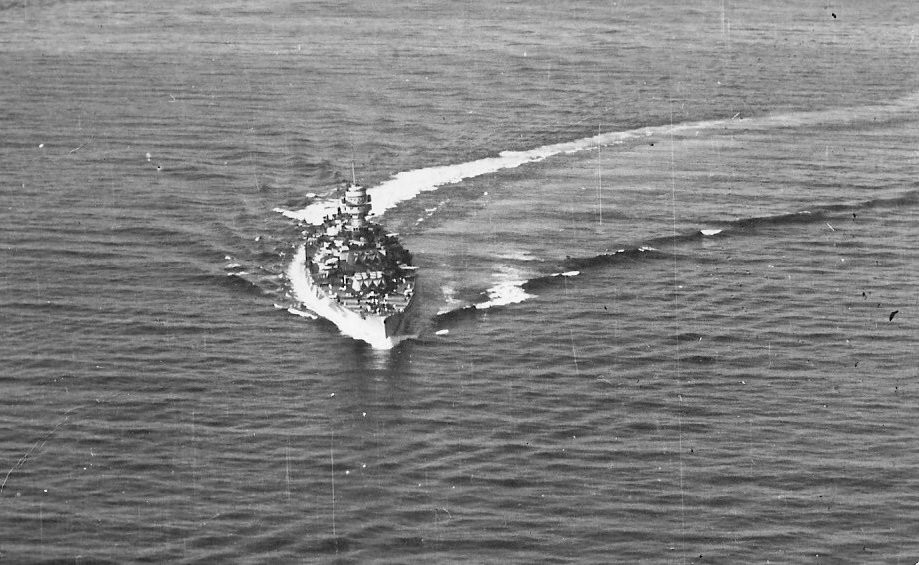 Battleship Roma making a port side turn, date unknown, photo 1 of 2