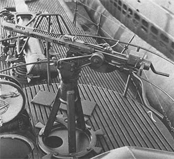 20 mm Oerlikon cannon aboard USS Tang, date unknown