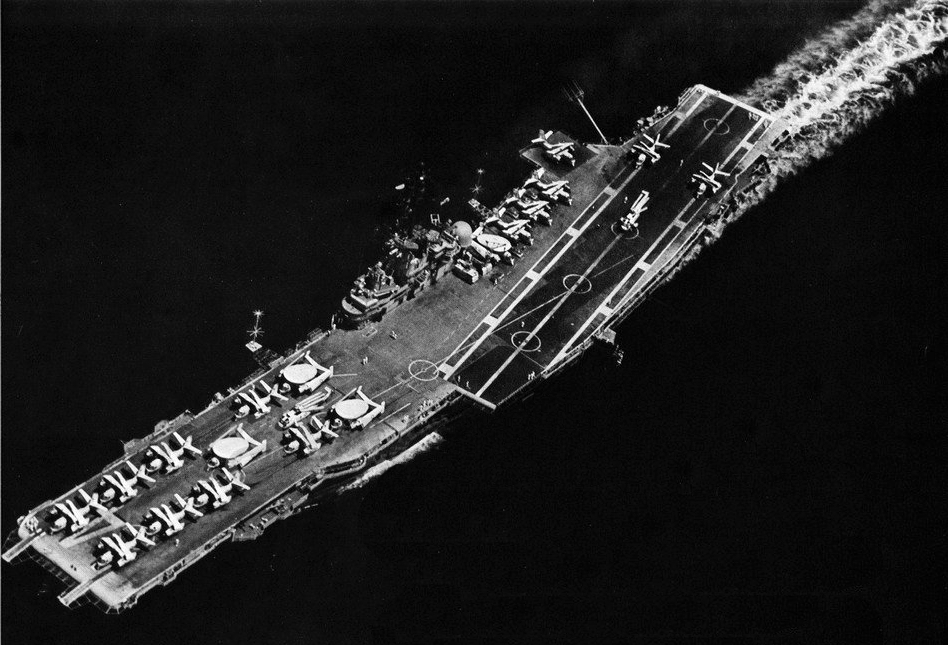 USS Ticonderoga underway, Western Pacific, mid-1971