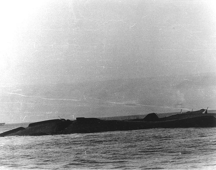 Yorktown sinking, showing starboard bilge above the water, 7 Jun 1942
