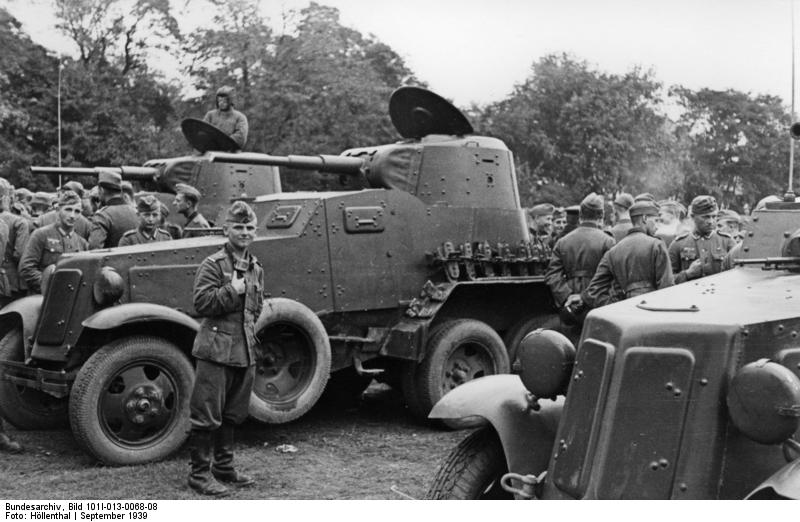 German troops inspecting Soviet BA-10 armored cars in Lublin, Poland, Sep 1939, photo 1 of 2