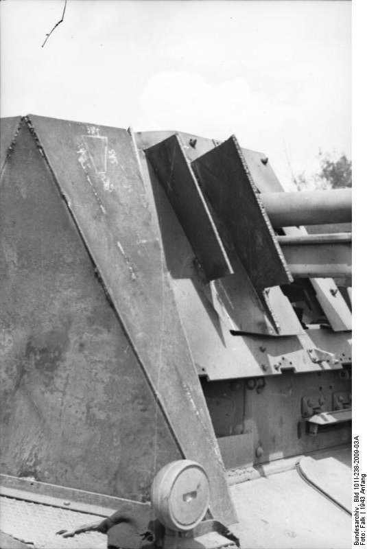 Close-up view of Marder II gun shield, Kharkov, Ukraine, early 1943, photo 2 of 2